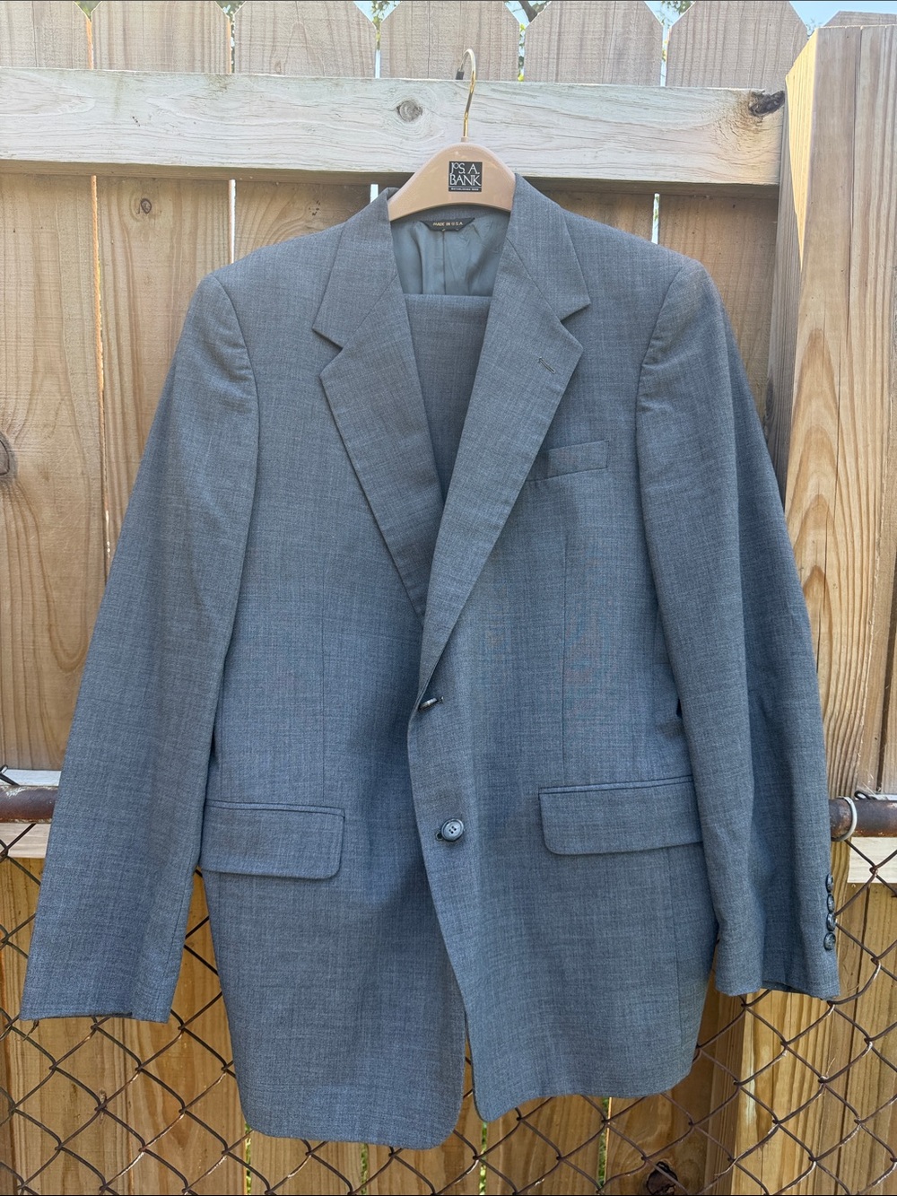 Calvin Klein Men's Gray Two-Button Suit Jacket